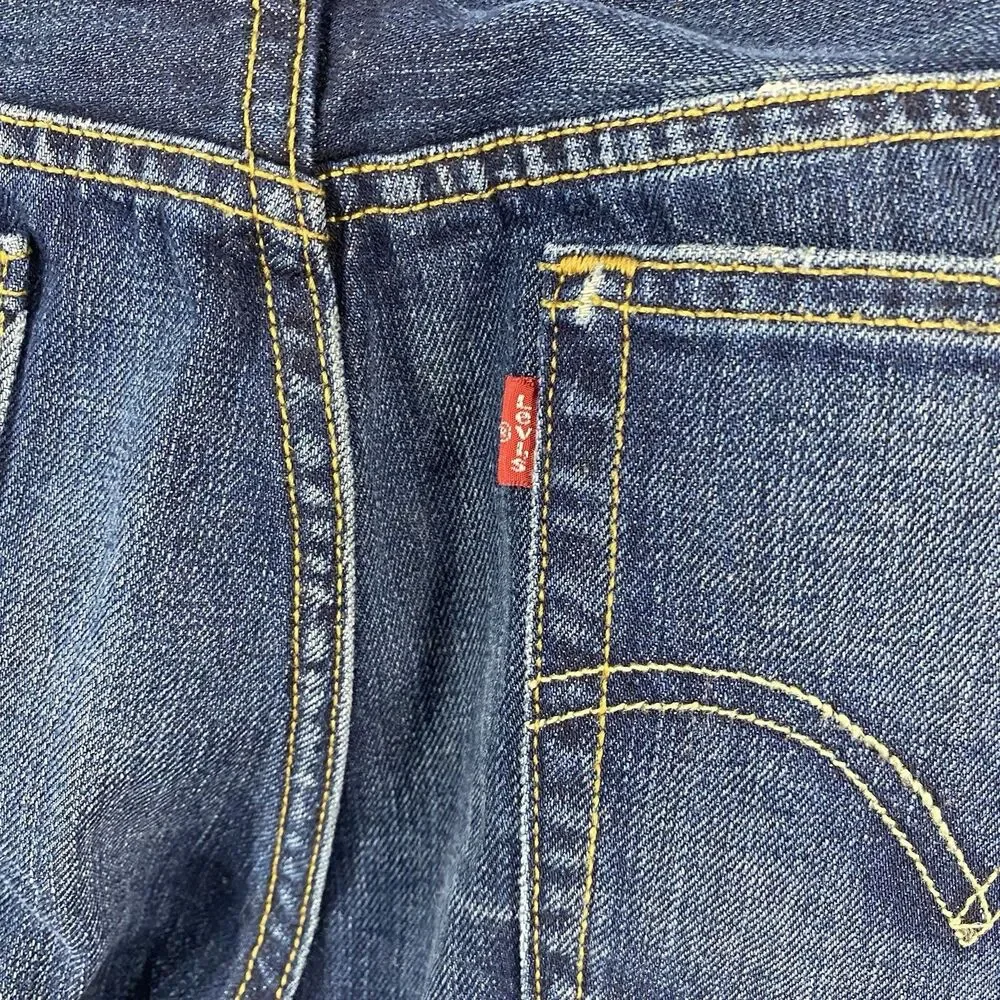 Levis levi men